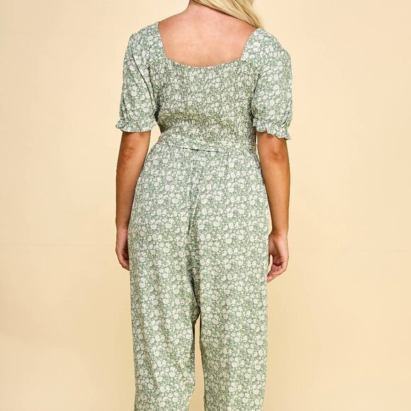 NWT AS U WISH Plus Size Jumpsuit Sage with Cream Flowers Belted Plus Size 2X - Picture 2 of 3